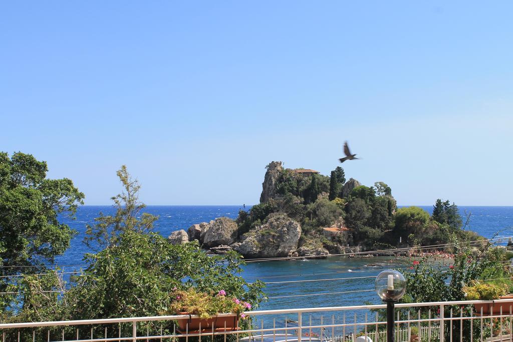 Taormina Isola Bella Apartment - Taormina Holidays 객실 사진